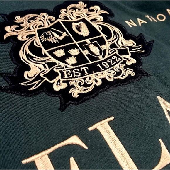 Traditional Craft Ireland Green Limited Edition Crest T-Shirt MEDIUM - Picture 3 of 3